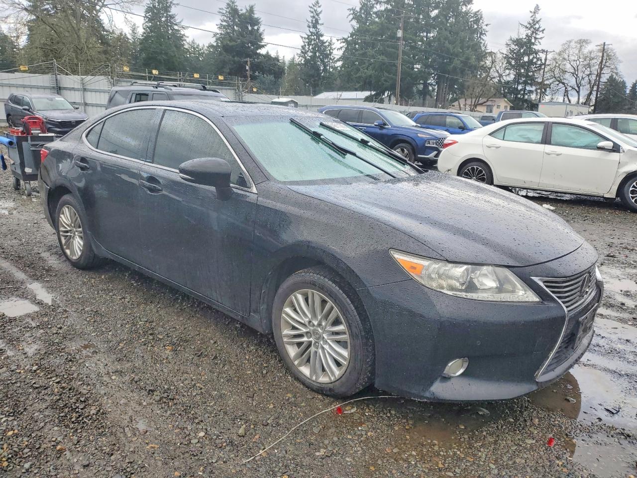 2013 LEXUS ES 350 photo 4