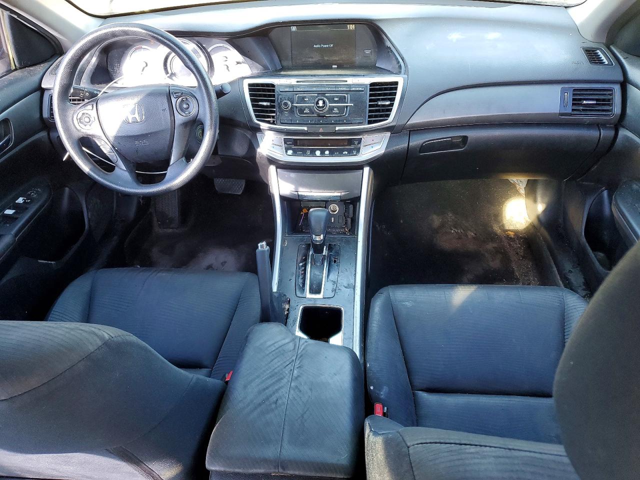 2015 HONDA ACCORD LX photo 8