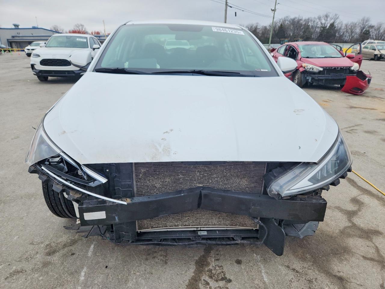 2019 HYUNDAI ELANTRA SE photo 5