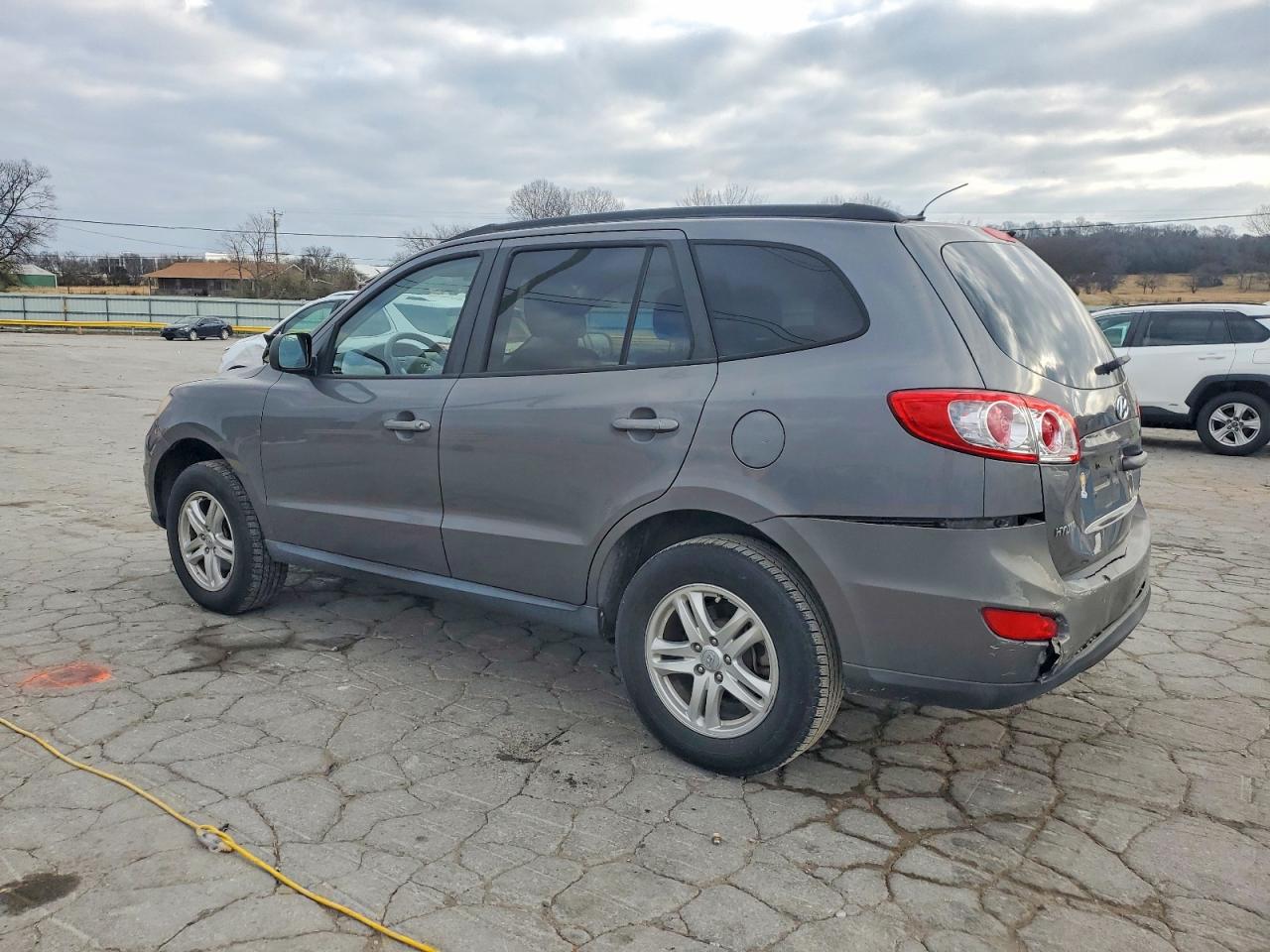 2010 HYUNDAI SANTA FE GLS photo 2