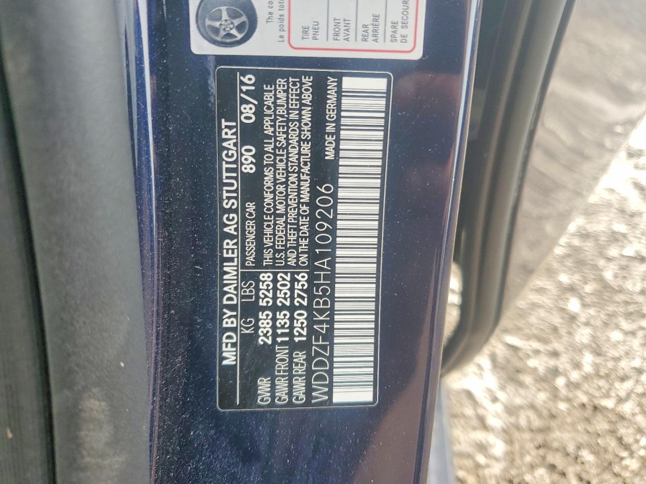 2017 MERCEDES-BENZ E 300 4MATIC photo 12