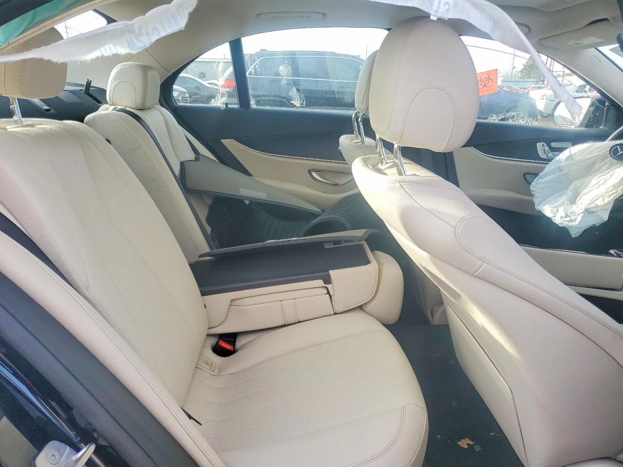 2017 MERCEDES-BENZ E 300 4MATIC photo 10