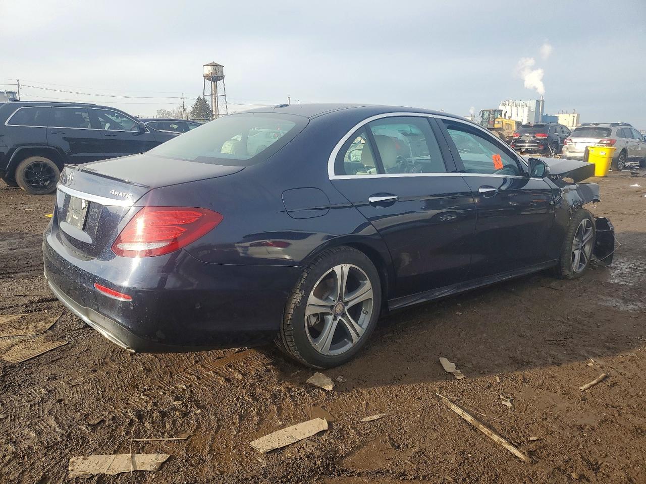 2017 MERCEDES-BENZ E 300 4MATIC photo 3