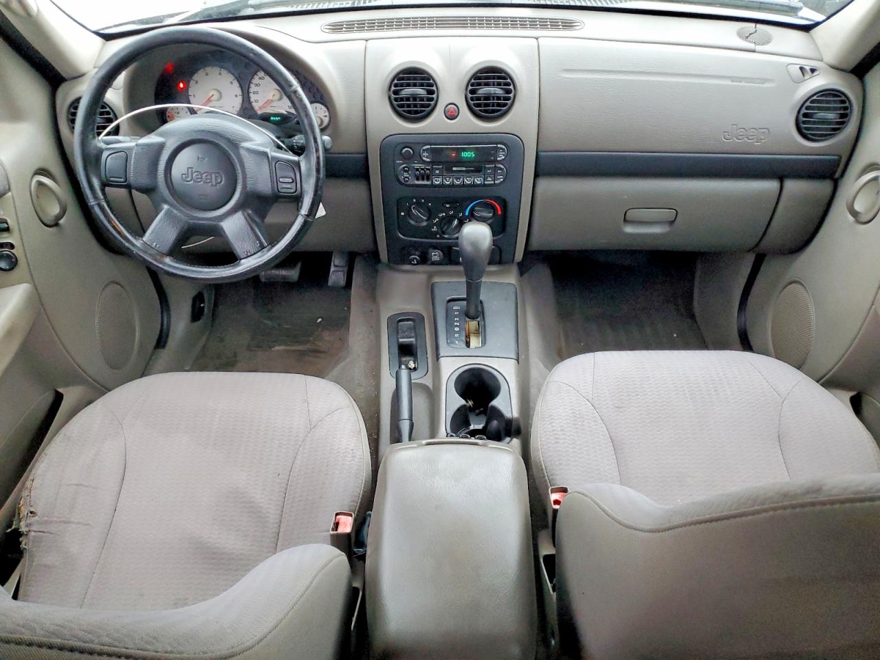 2002 JEEP LIBERTY SPORT photo 8