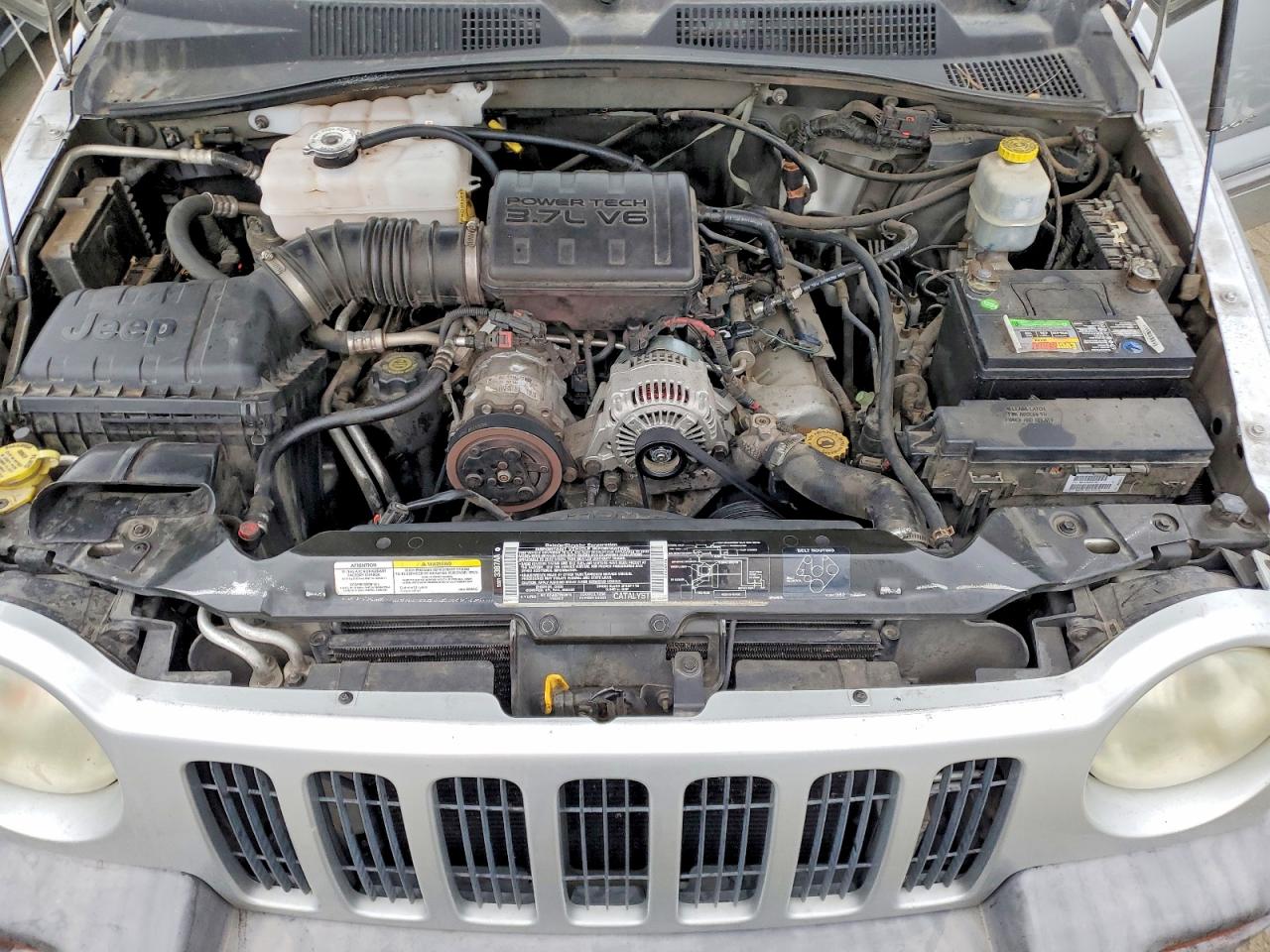 2002 JEEP LIBERTY SPORT photo 11