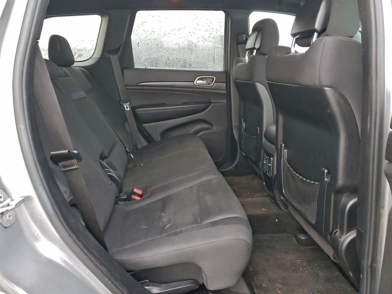 2015 JEEP GRAND CHEROKEE LAREDO photo 11