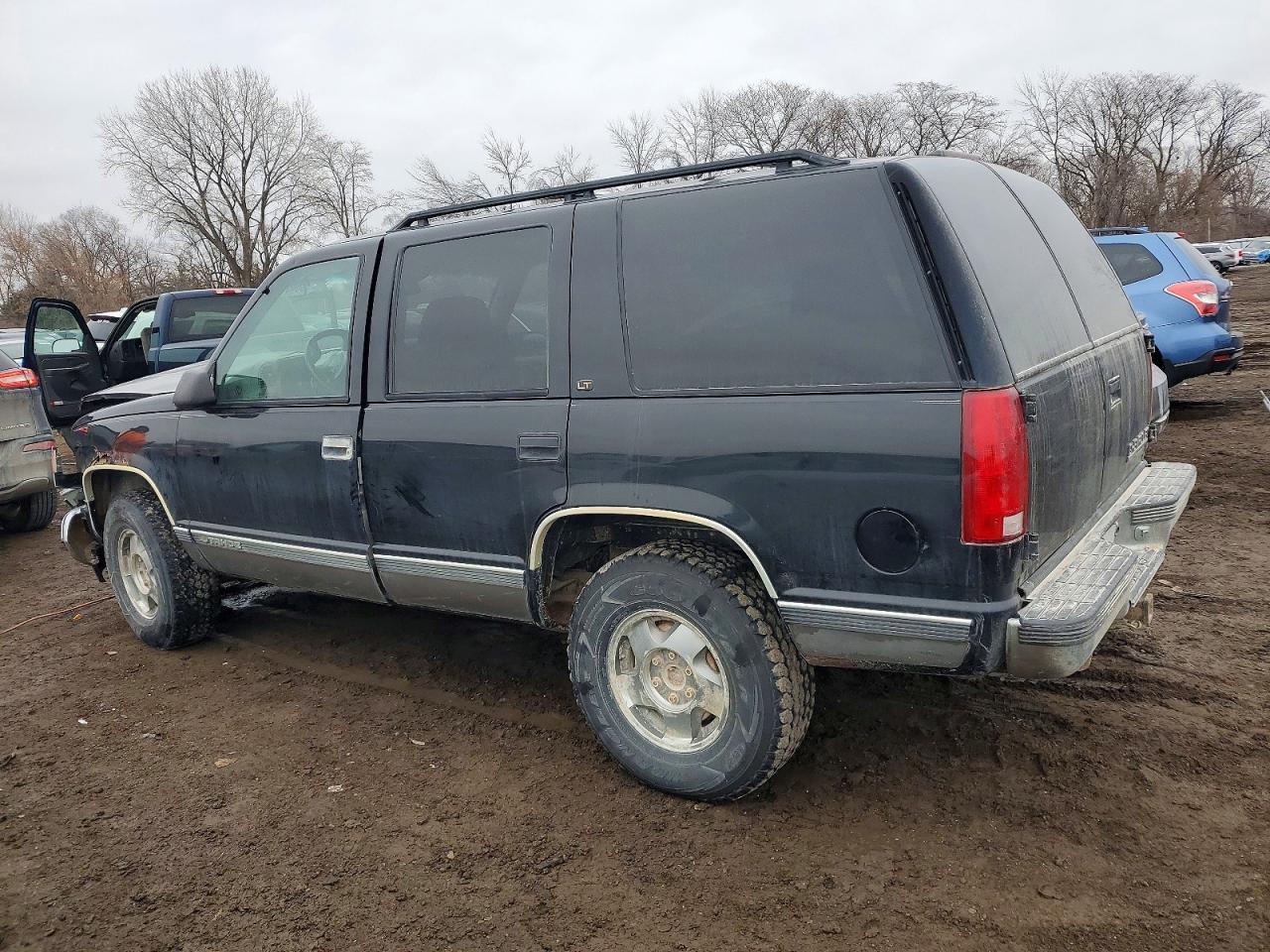 1999 CHEVROLET TAHOE K1500 photo 2