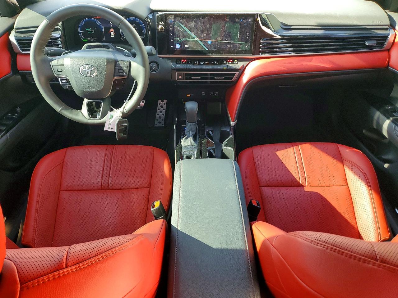 2025 TOYOTA CAMRY XSE photo 8