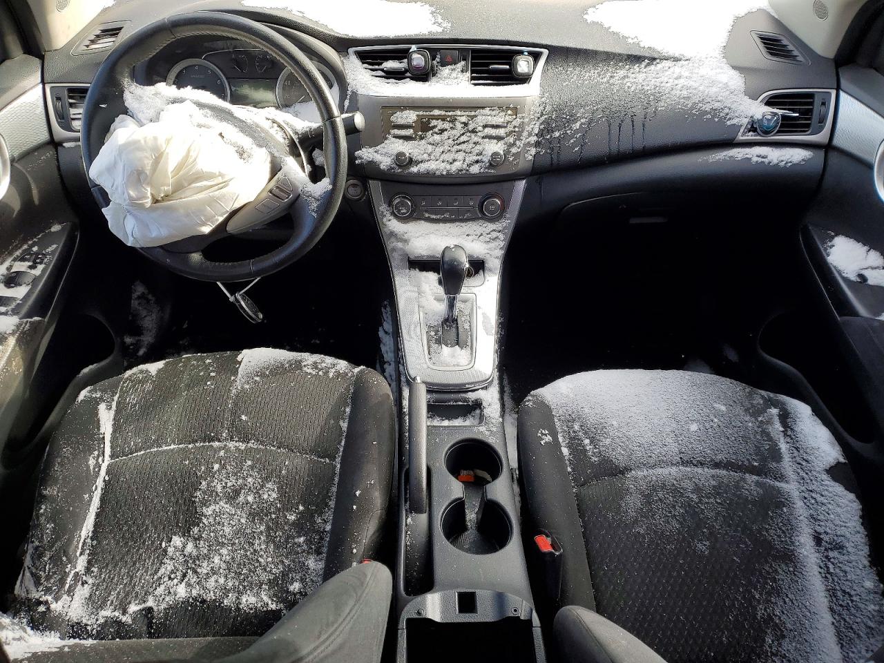 2014 NISSAN SENTRA S photo 8
