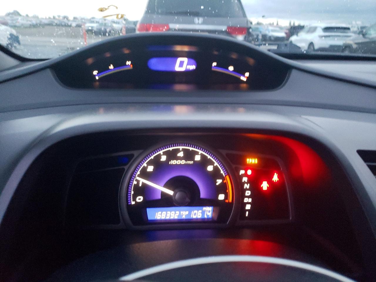 2010 HONDA CIVIC LX photo 9