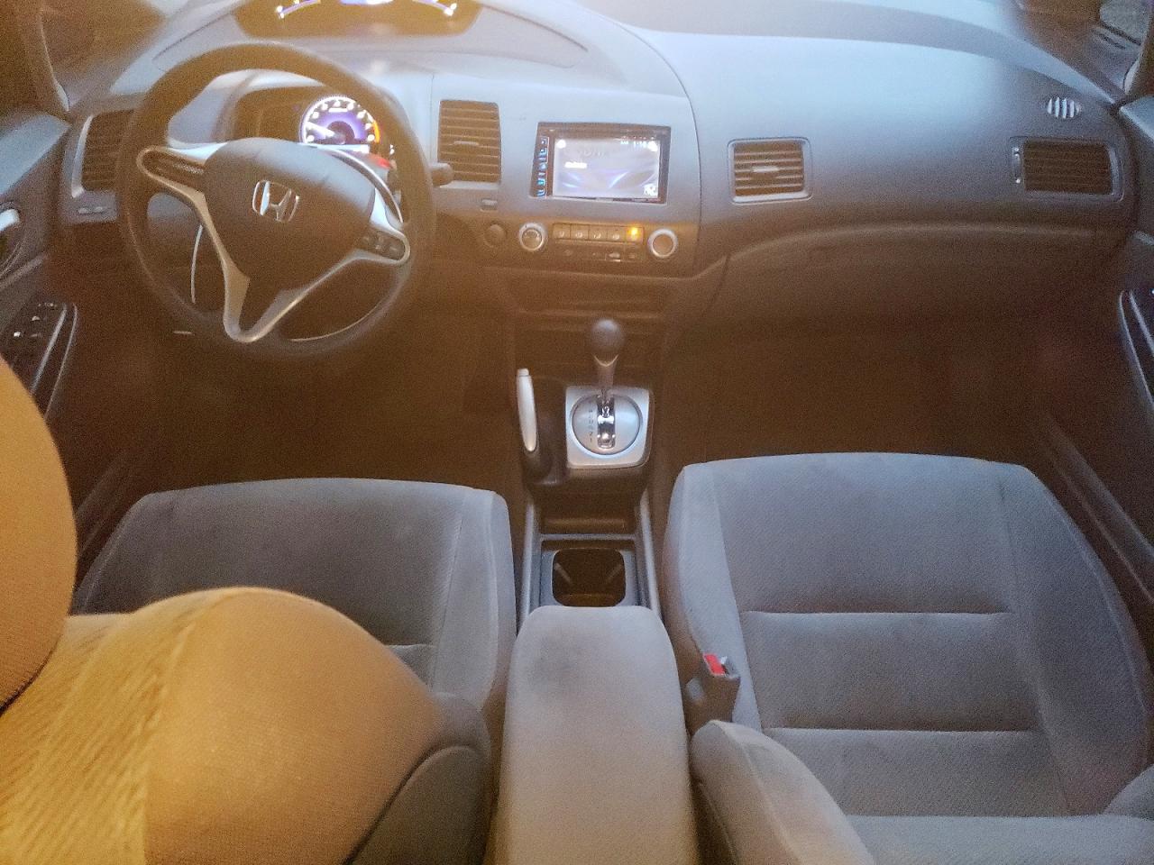 2010 HONDA CIVIC LX photo 8