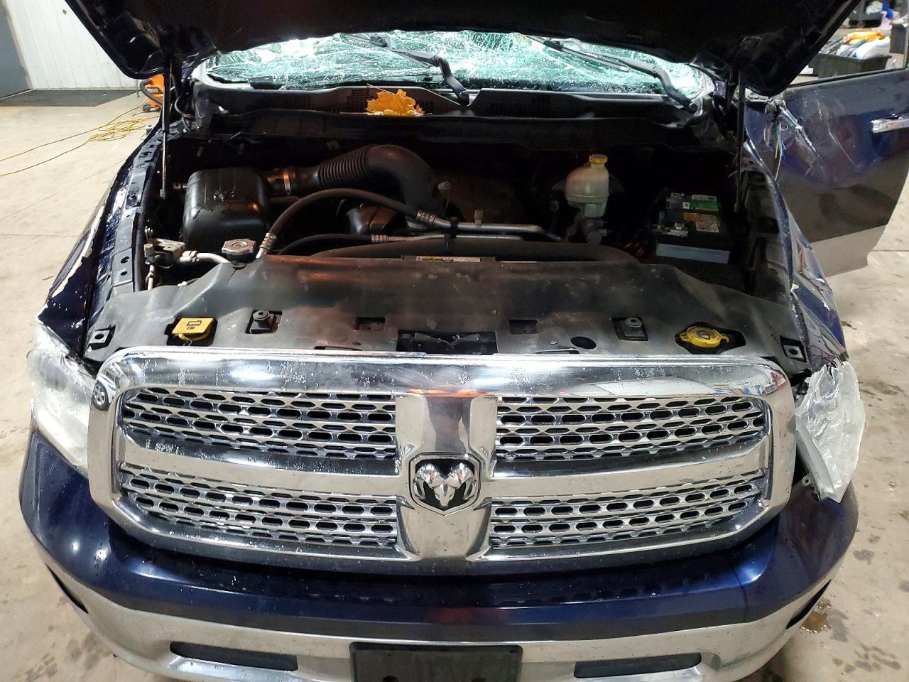 2016 RAM 1500 LARAMIE photo 11