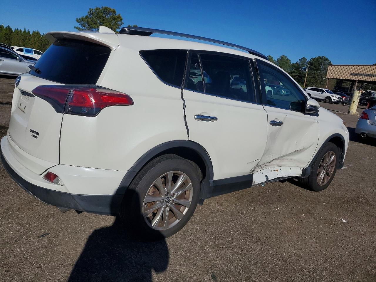 2017 TOYOTA RAV4 LIMITED photo 3