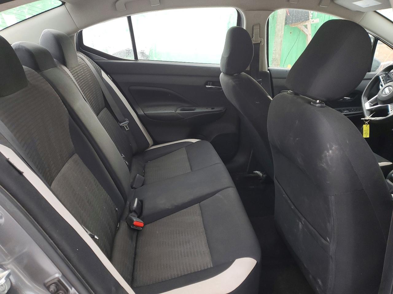 2020 NISSAN VERSA SV photo 28
