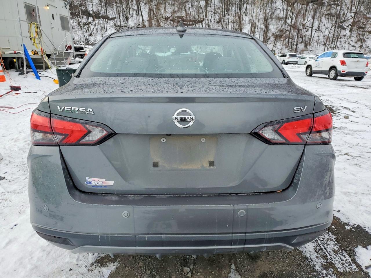 2020 NISSAN VERSA SV photo 16