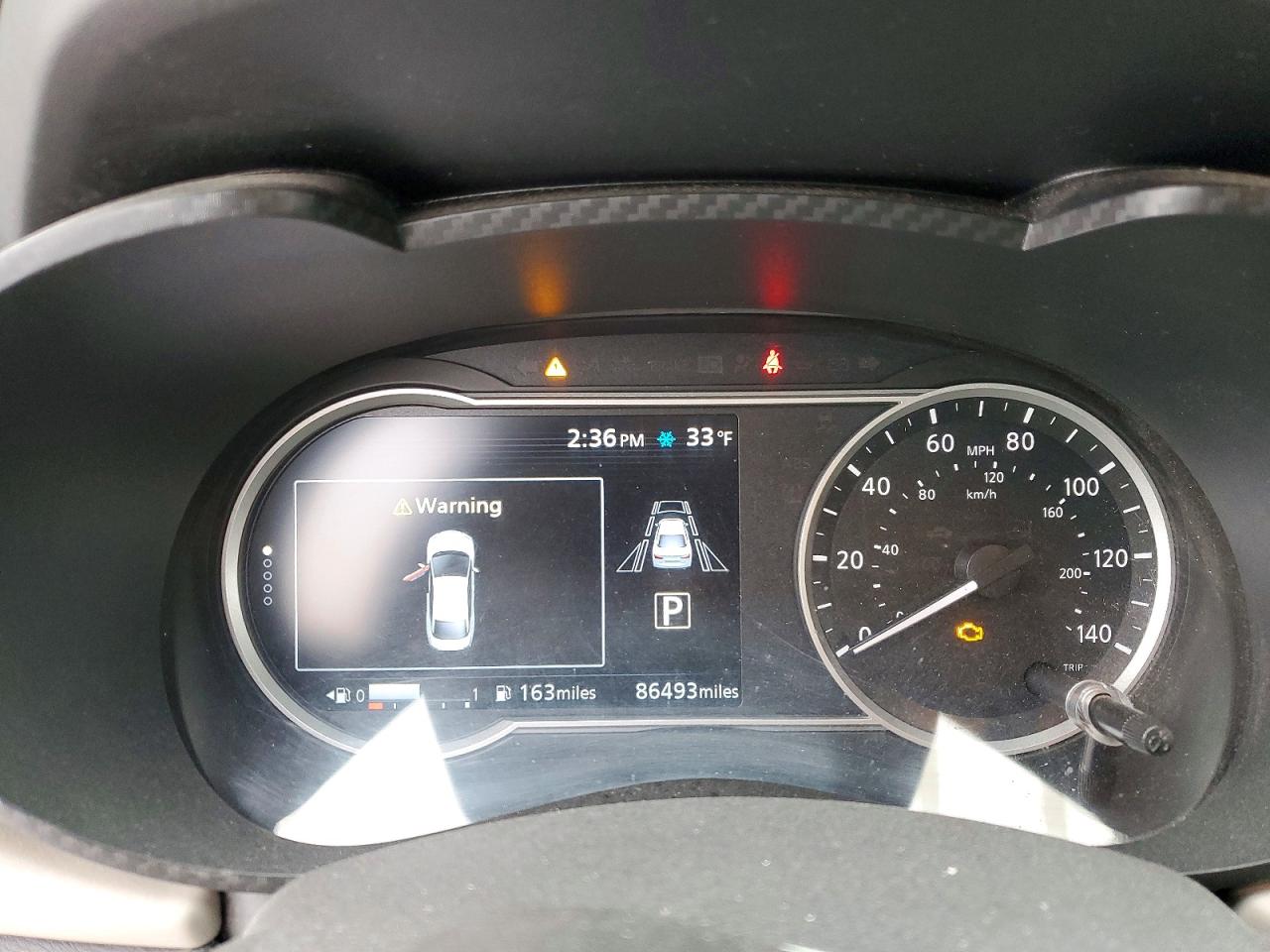 2020 NISSAN VERSA SV photo 25