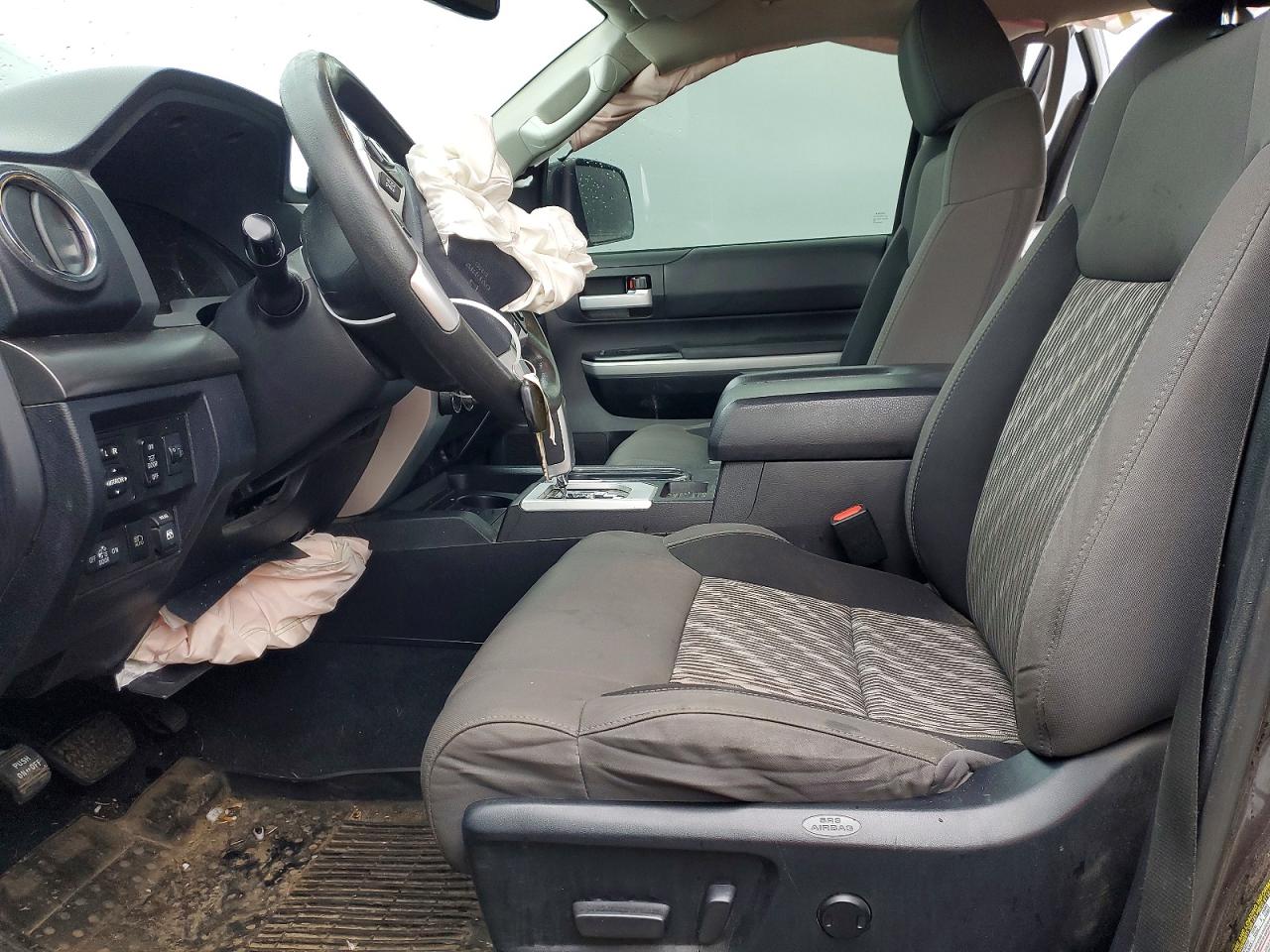 2018 TOYOTA TUNDRA CREWMAX SR5 photo 7
