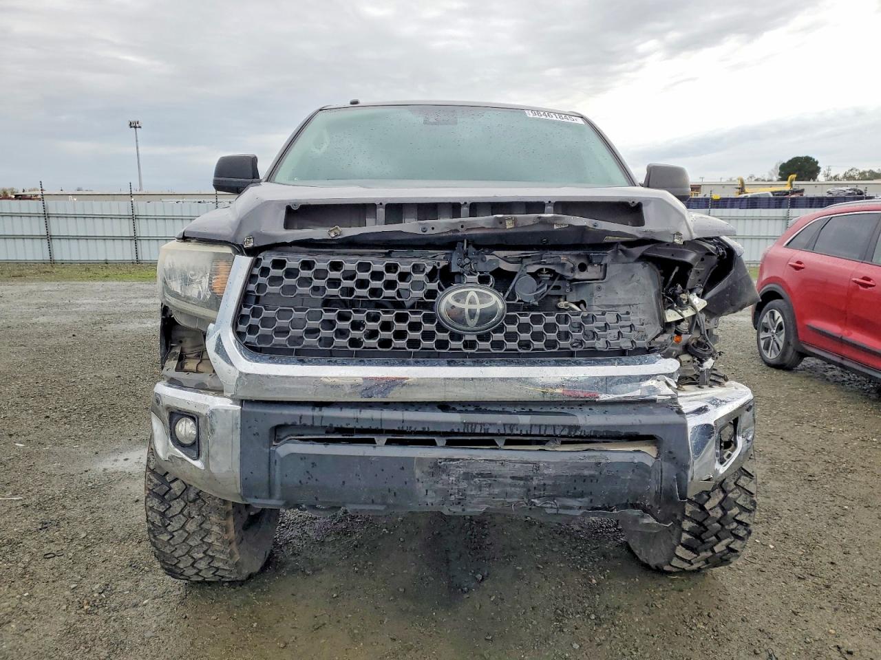 2018 TOYOTA TUNDRA CREWMAX SR5 photo 5