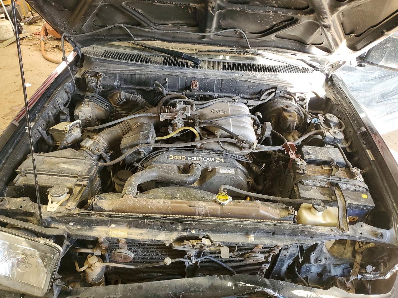 1998 TOYOTA 4RUNNER SR5 photo 12