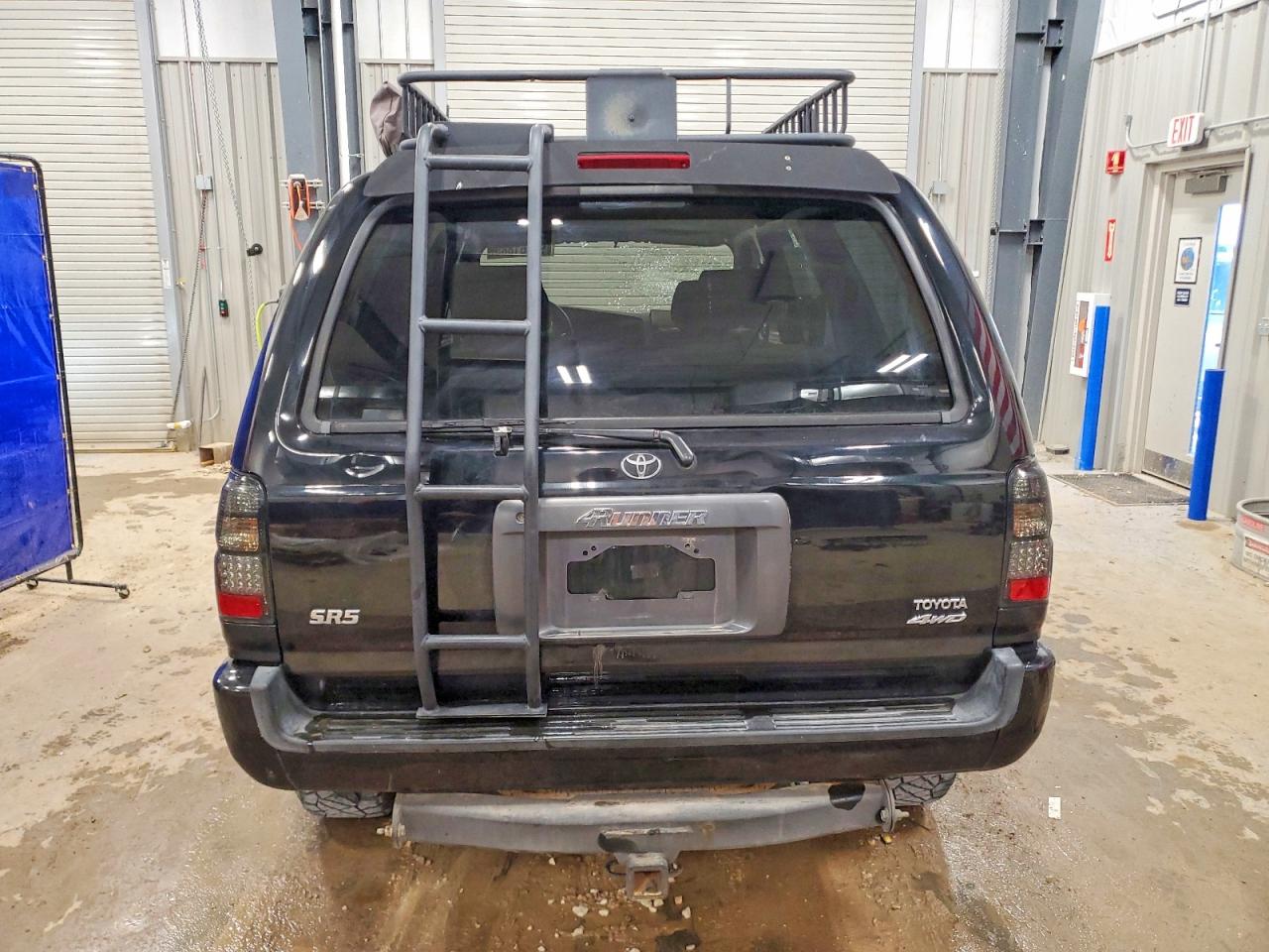 1998 TOYOTA 4RUNNER SR5 photo 6