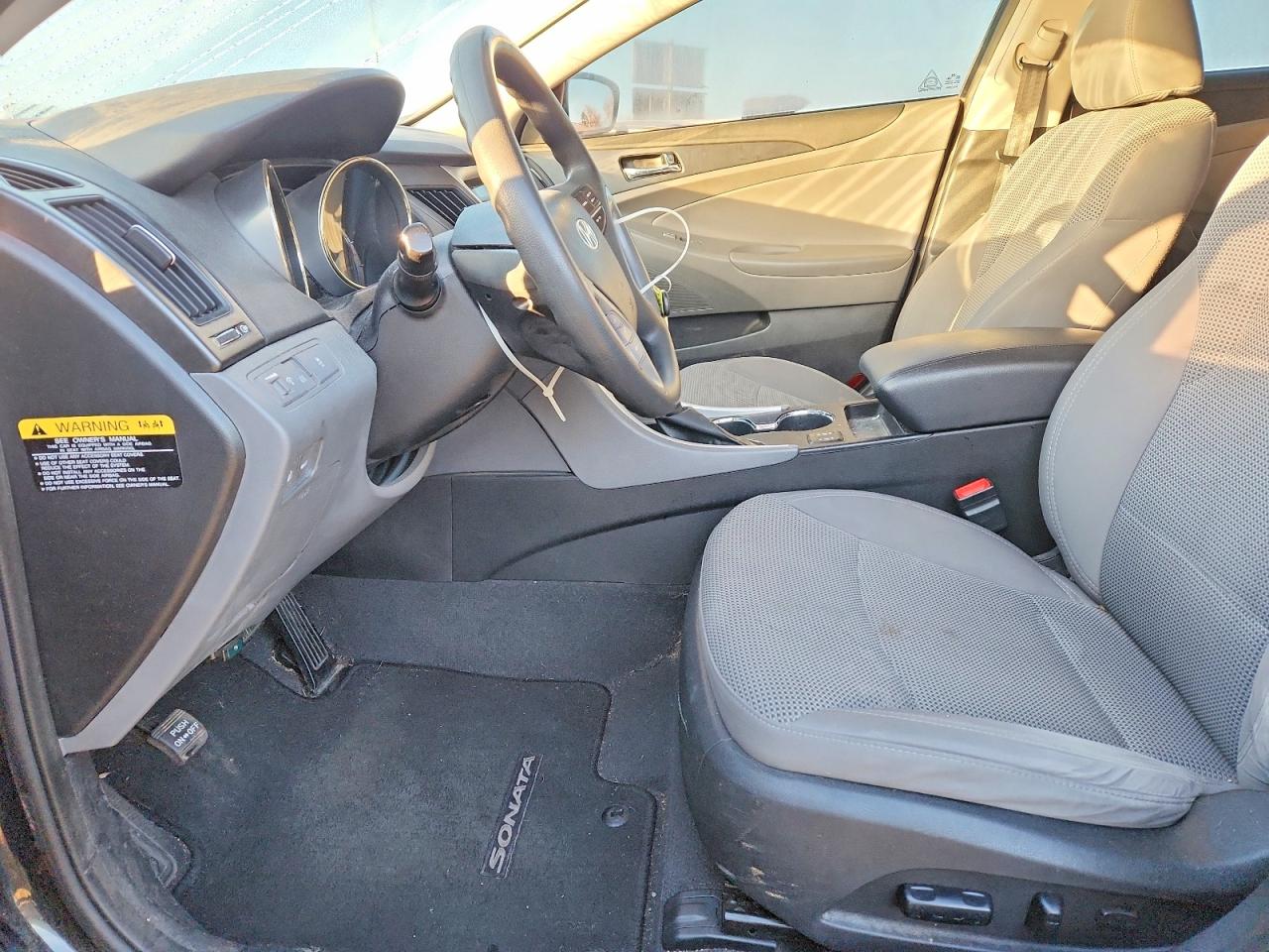 2013 HYUNDAI SONATA GLS photo 7