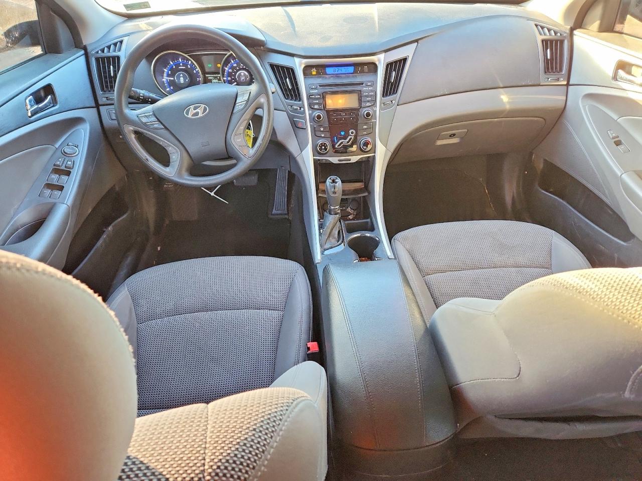 2013 HYUNDAI SONATA GLS photo 8
