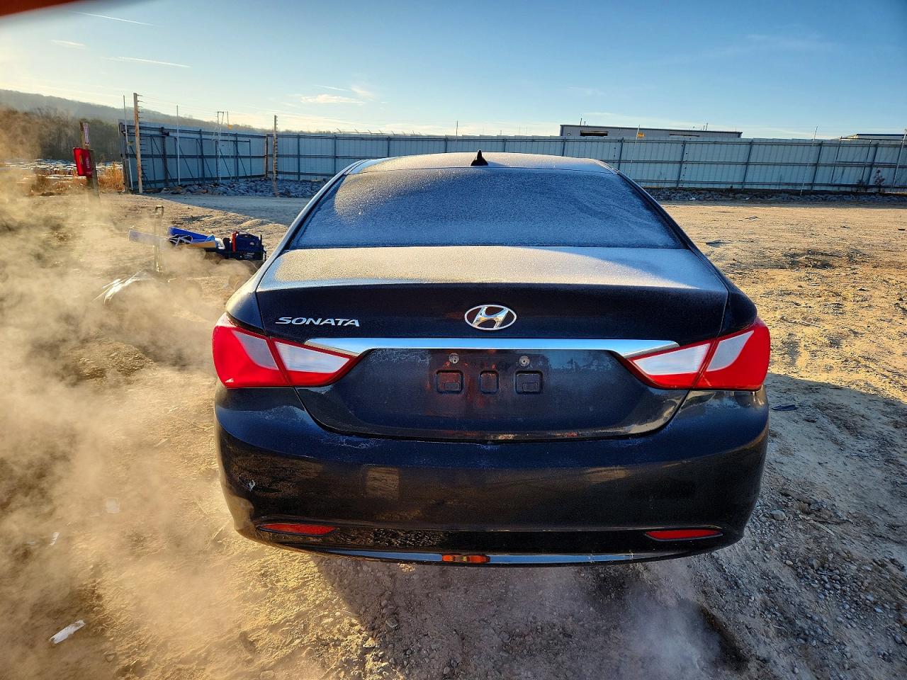 2013 HYUNDAI SONATA GLS photo 6