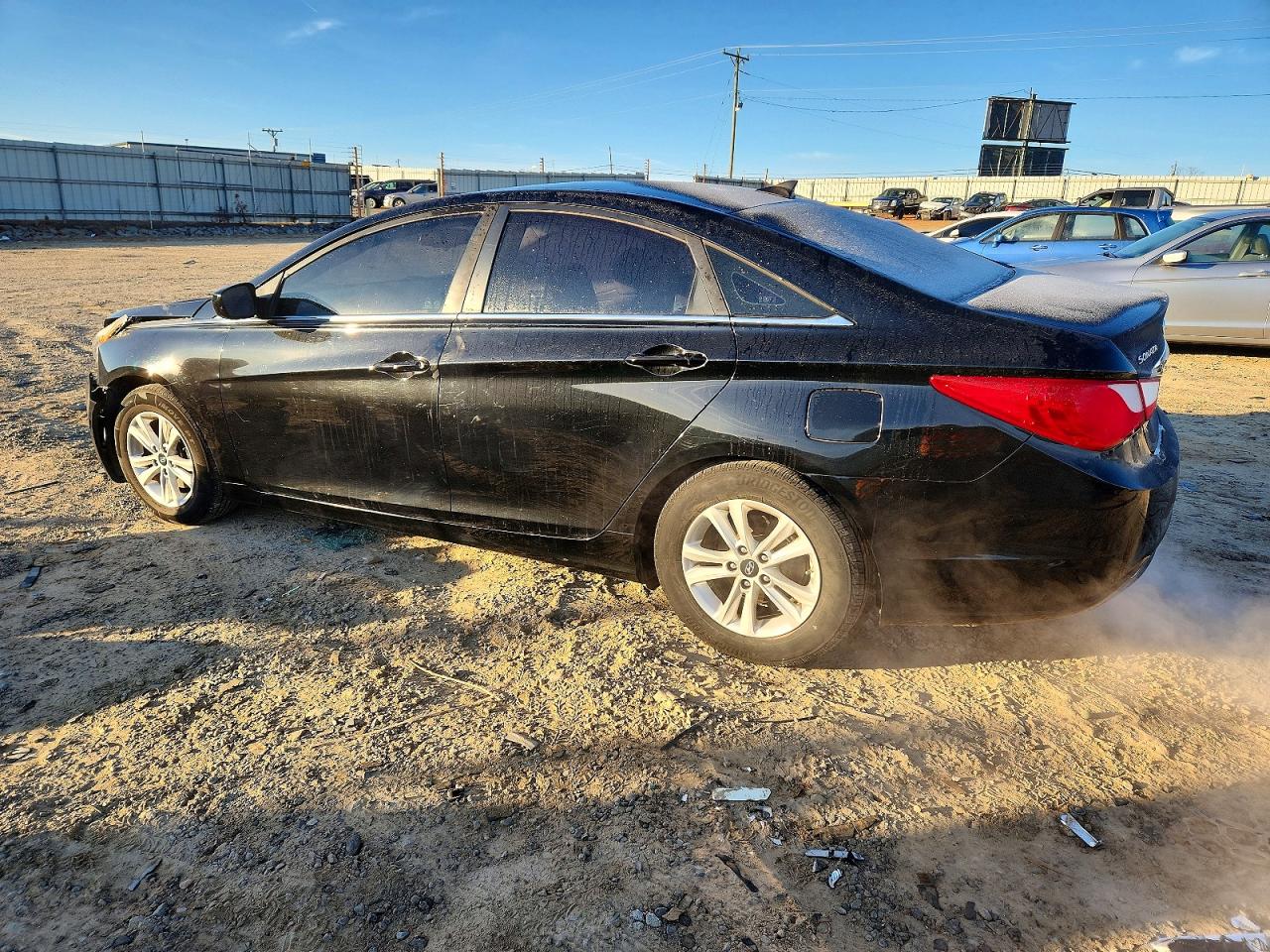 2013 HYUNDAI SONATA GLS photo 2
