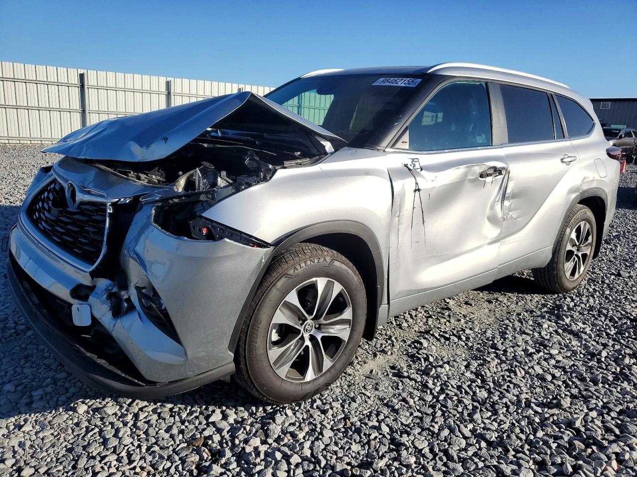2024 TOYOTA HIGHLANDER