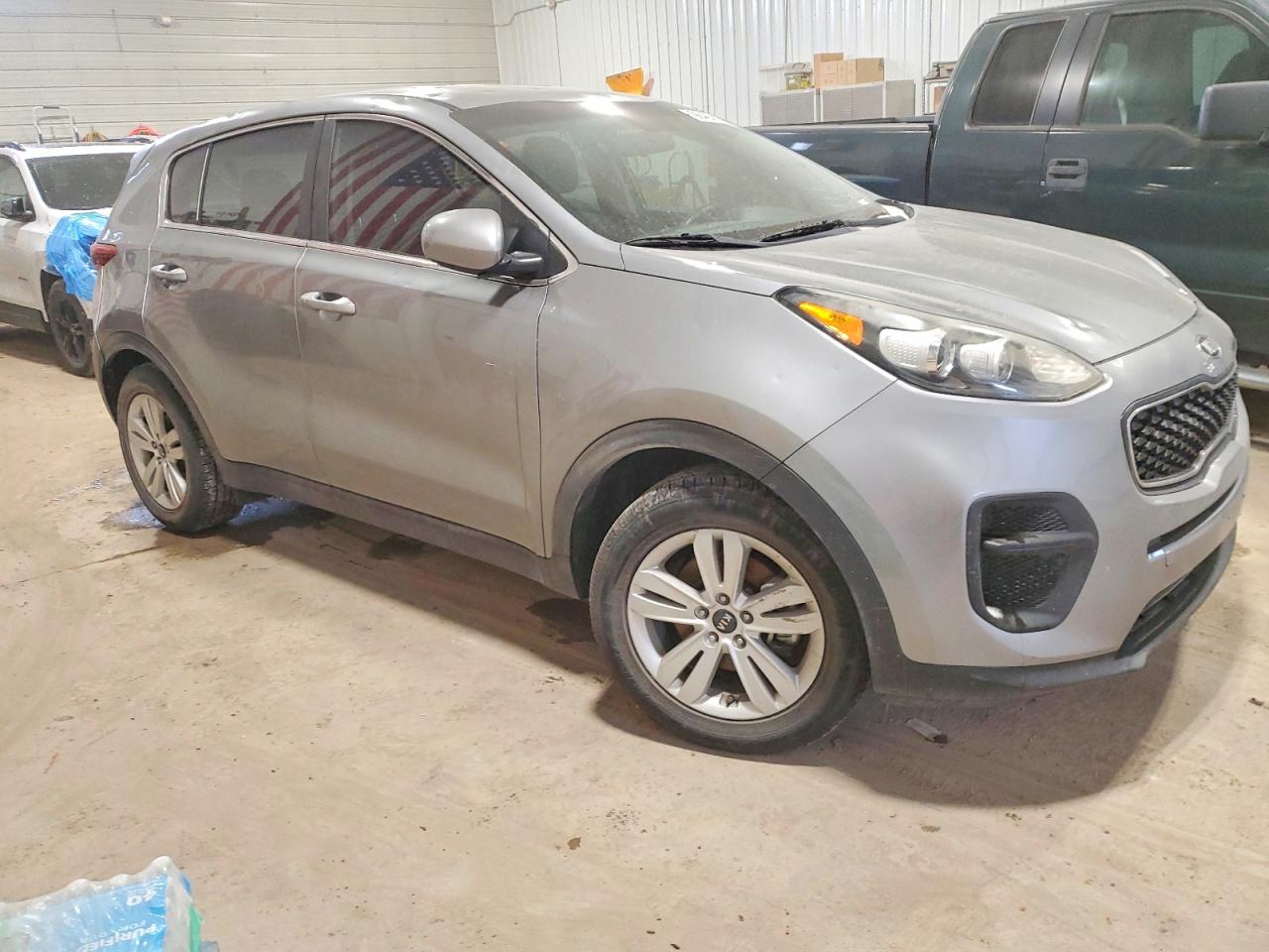 2019 KIA SPORTAGE LX photo 4