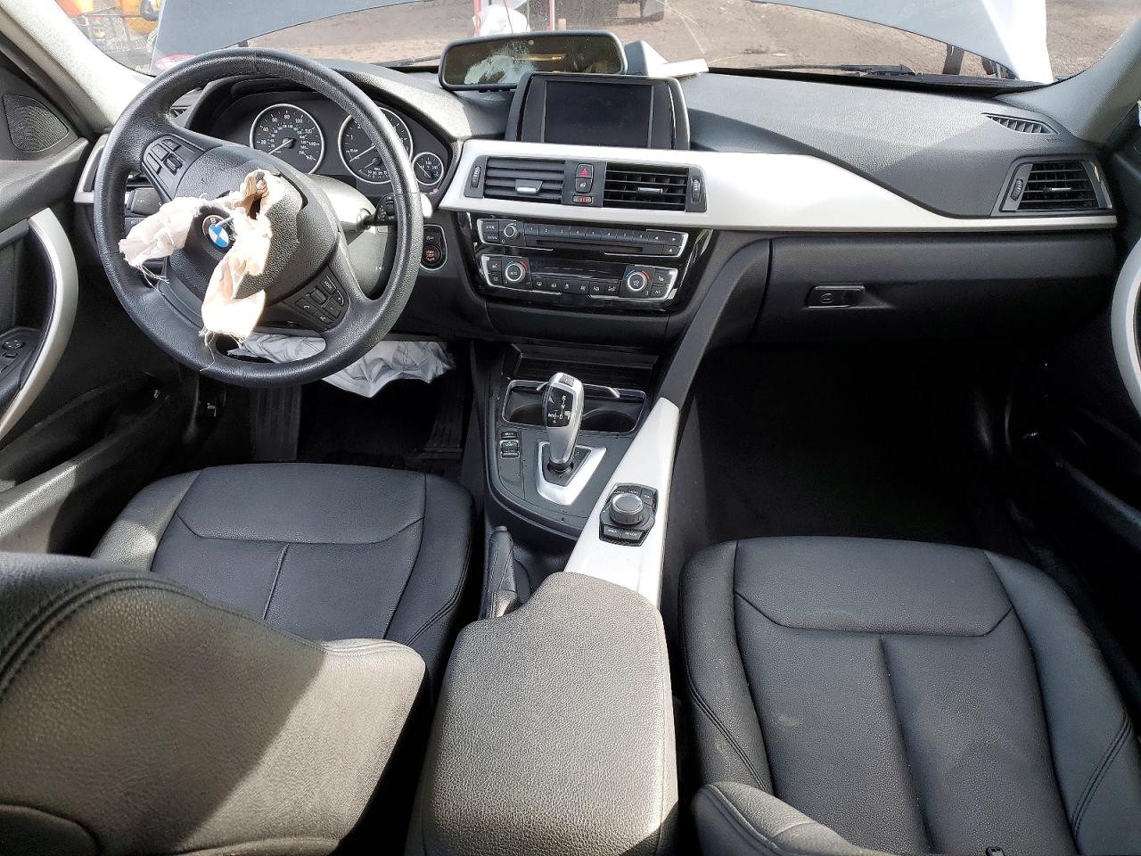 2018 BMW 320 XI photo 8