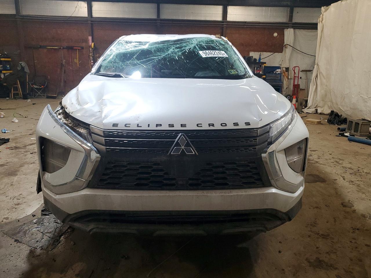 2022 MITSUBISHI ECLIPSE CROSS LE photo 5