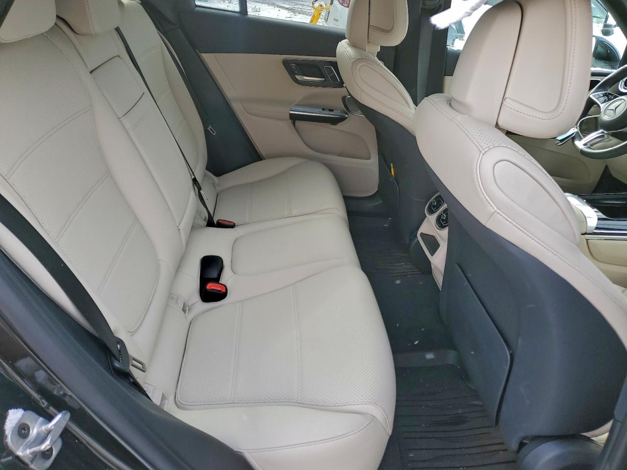 2025 MERCEDES-BENZ GLC 300 4MATIC photo 11