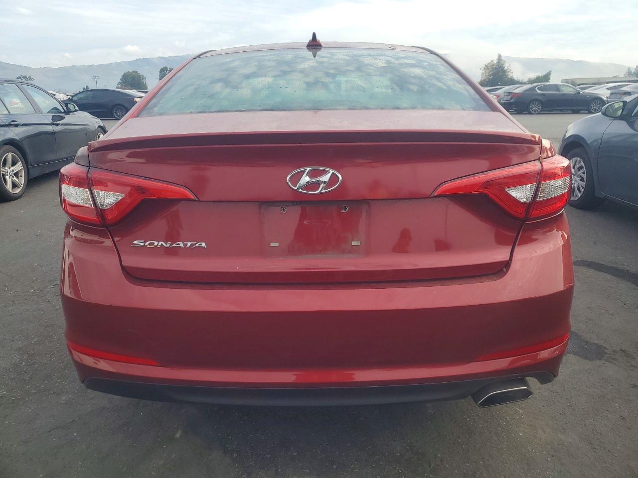 2016 HYUNDAI SONATA SE photo 6