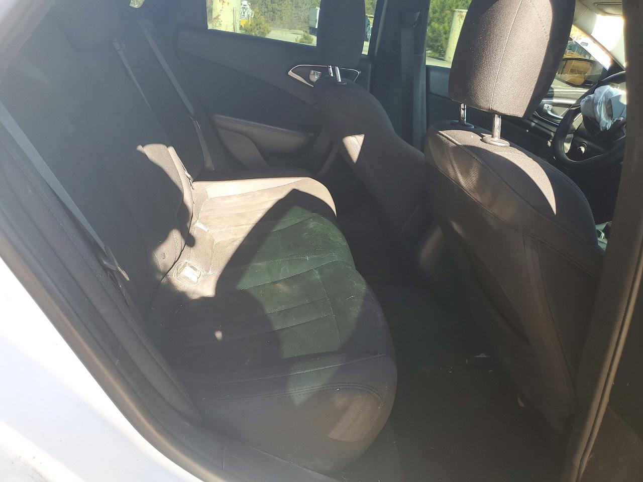 2015 CHRYSLER 200 LIMITED photo 28