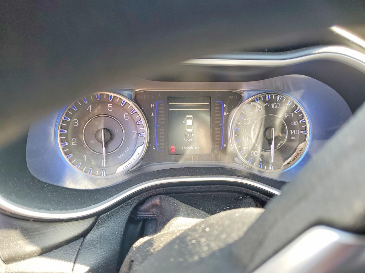 2015 CHRYSLER 200 LIMITED photo 25