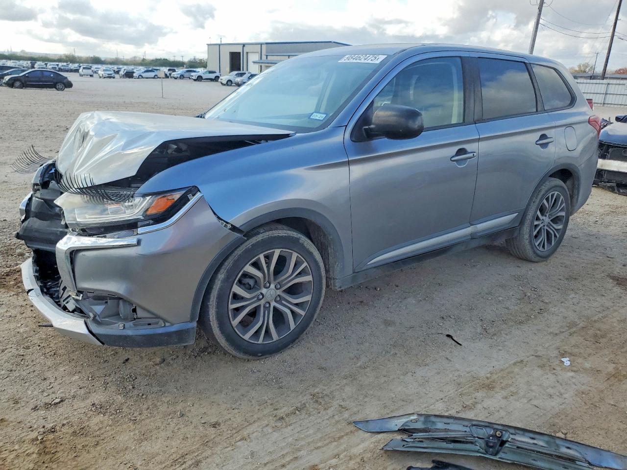 2018 MITSUBISHI OUTLANDER