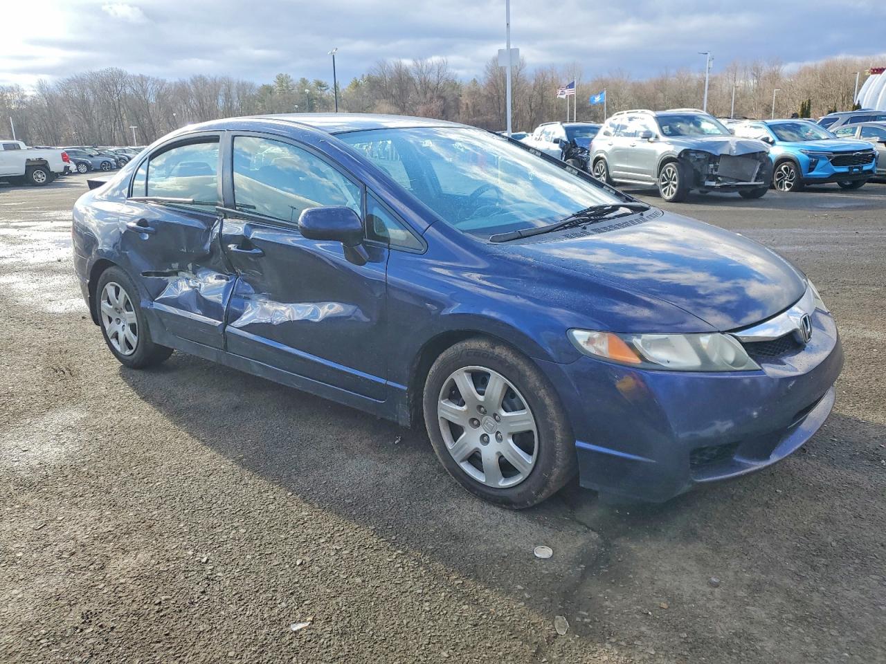 2010 HONDA CIVIC LX photo 4