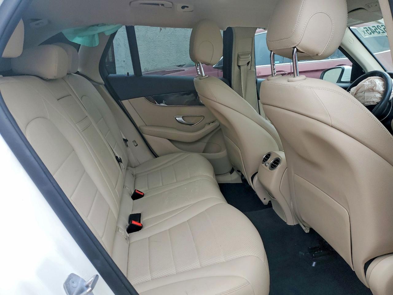 2017 MERCEDES-BENZ GLC 300 4MATIC photo 11