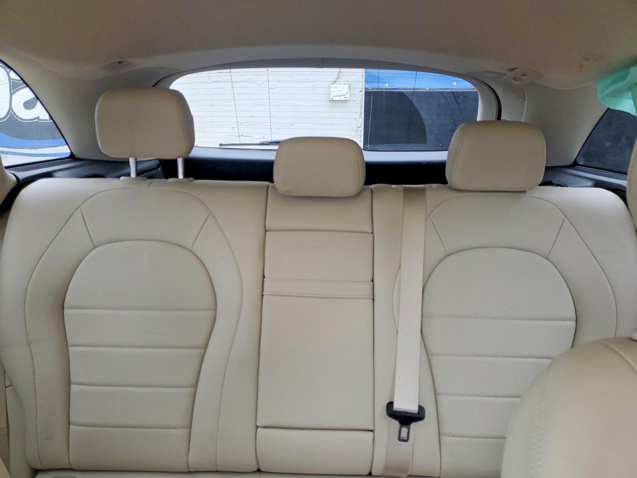 2017 MERCEDES-BENZ GLC 300 4MATIC photo 10