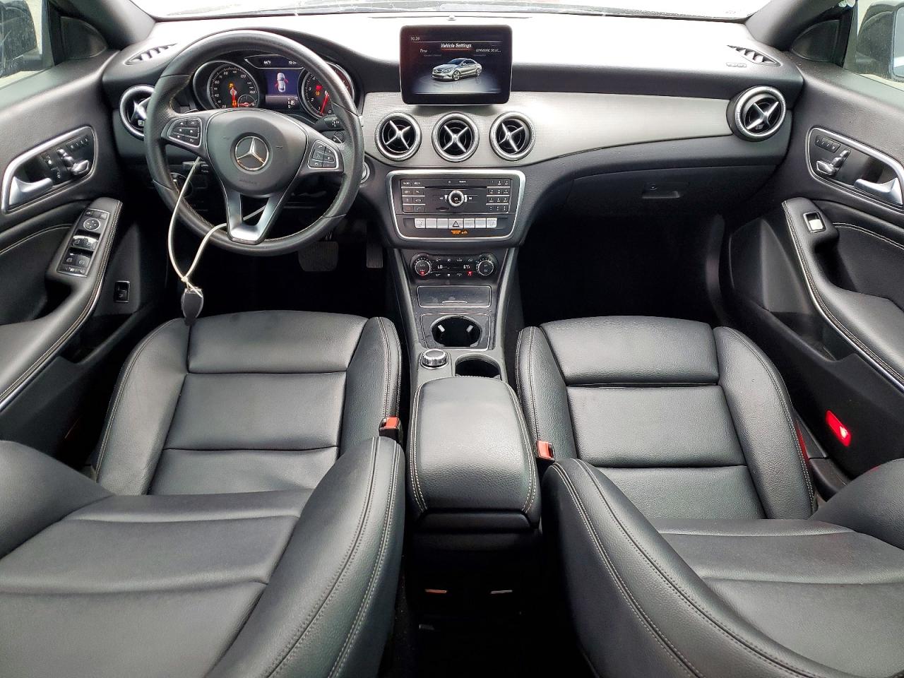 2018 MERCEDES-BENZ CLA 250 photo 8
