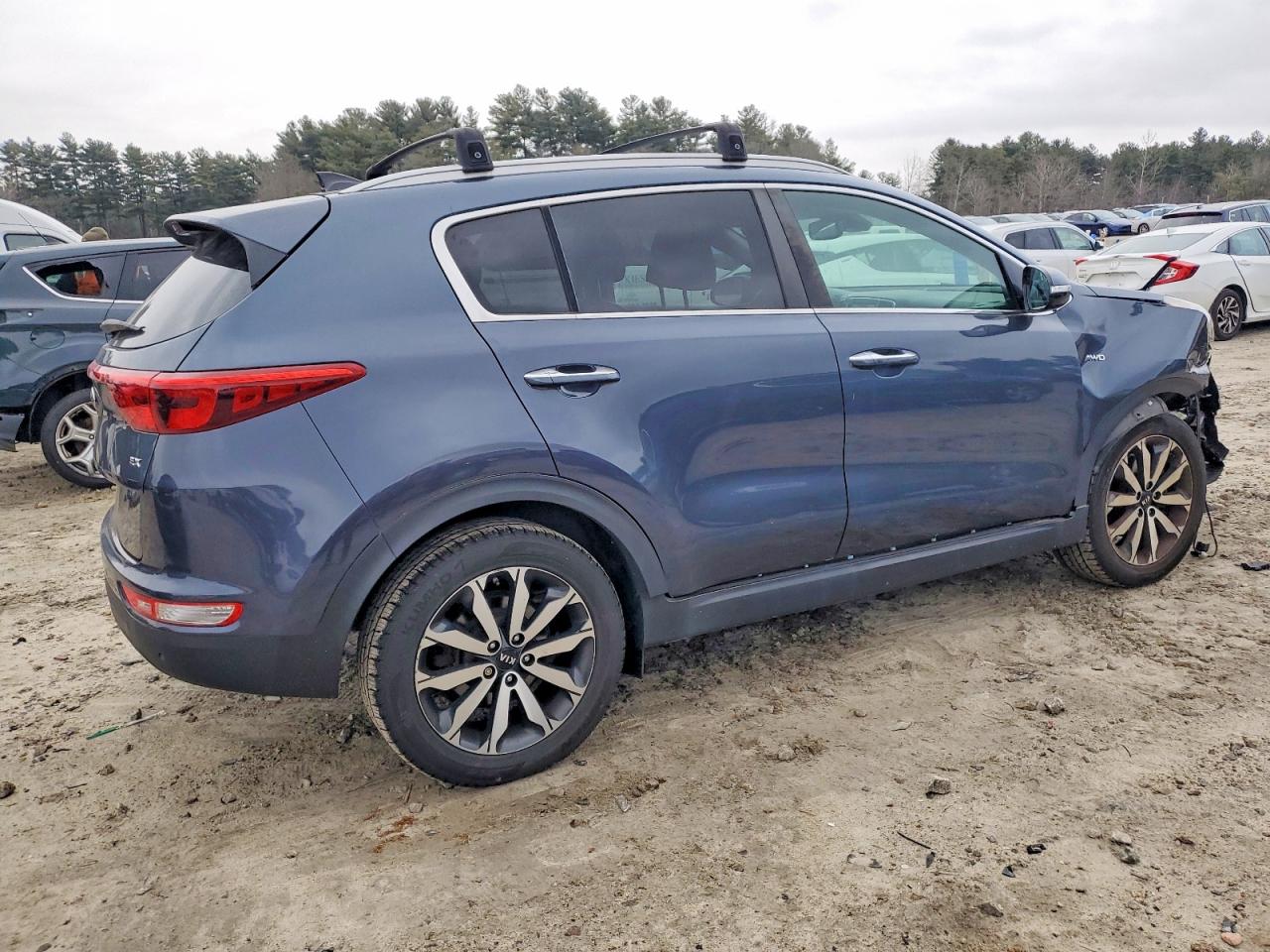2017 KIA SPORTAGE EX photo 3