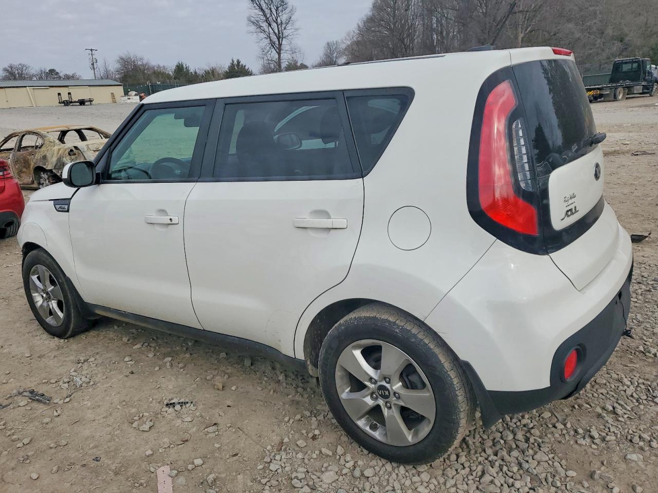 2017 KIA SOUL photo 2