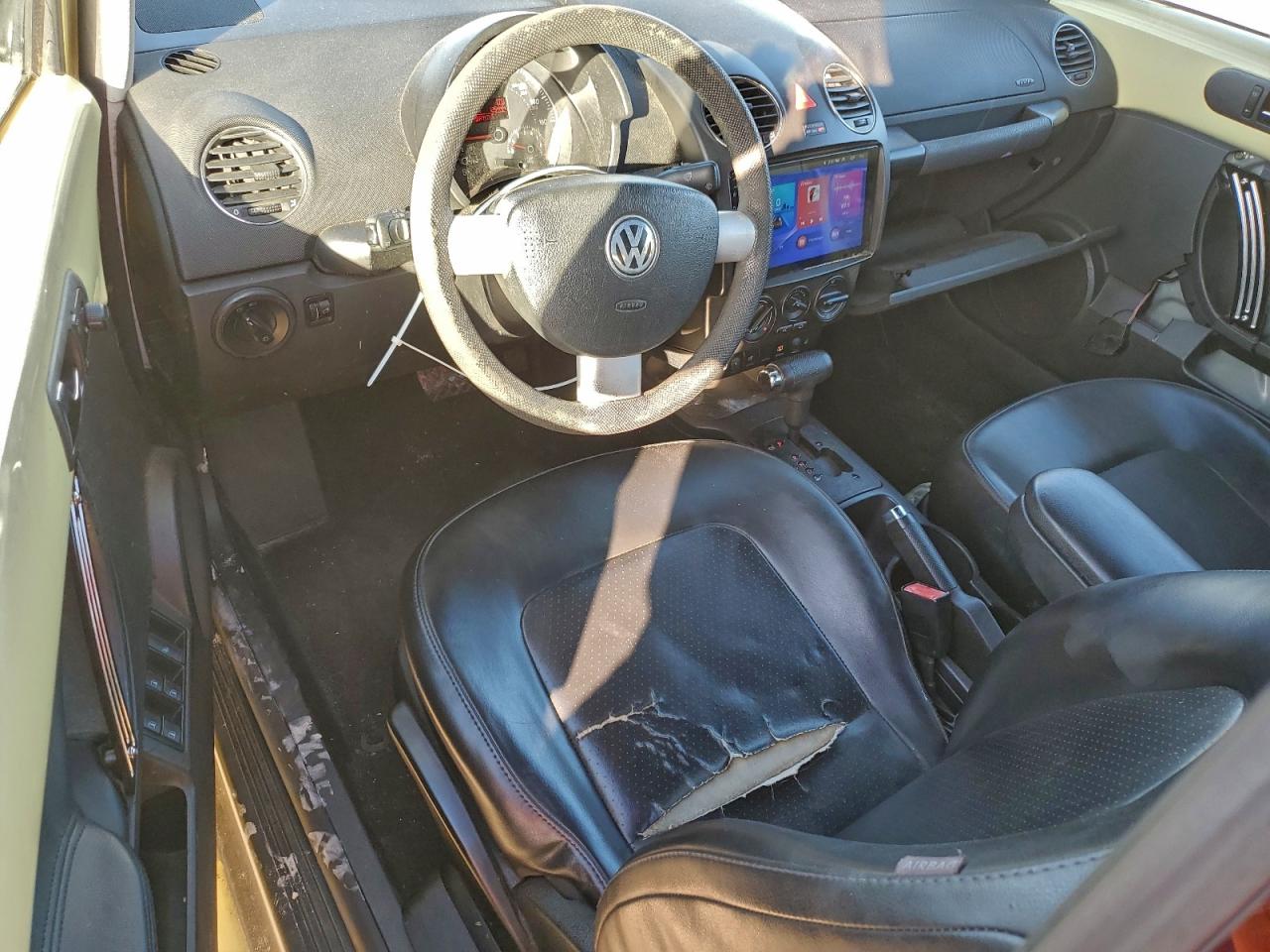 2006 VOLKSWAGEN NEW BEETLE CONVERTIBLE OPTION PACKAGE 1 photo 8