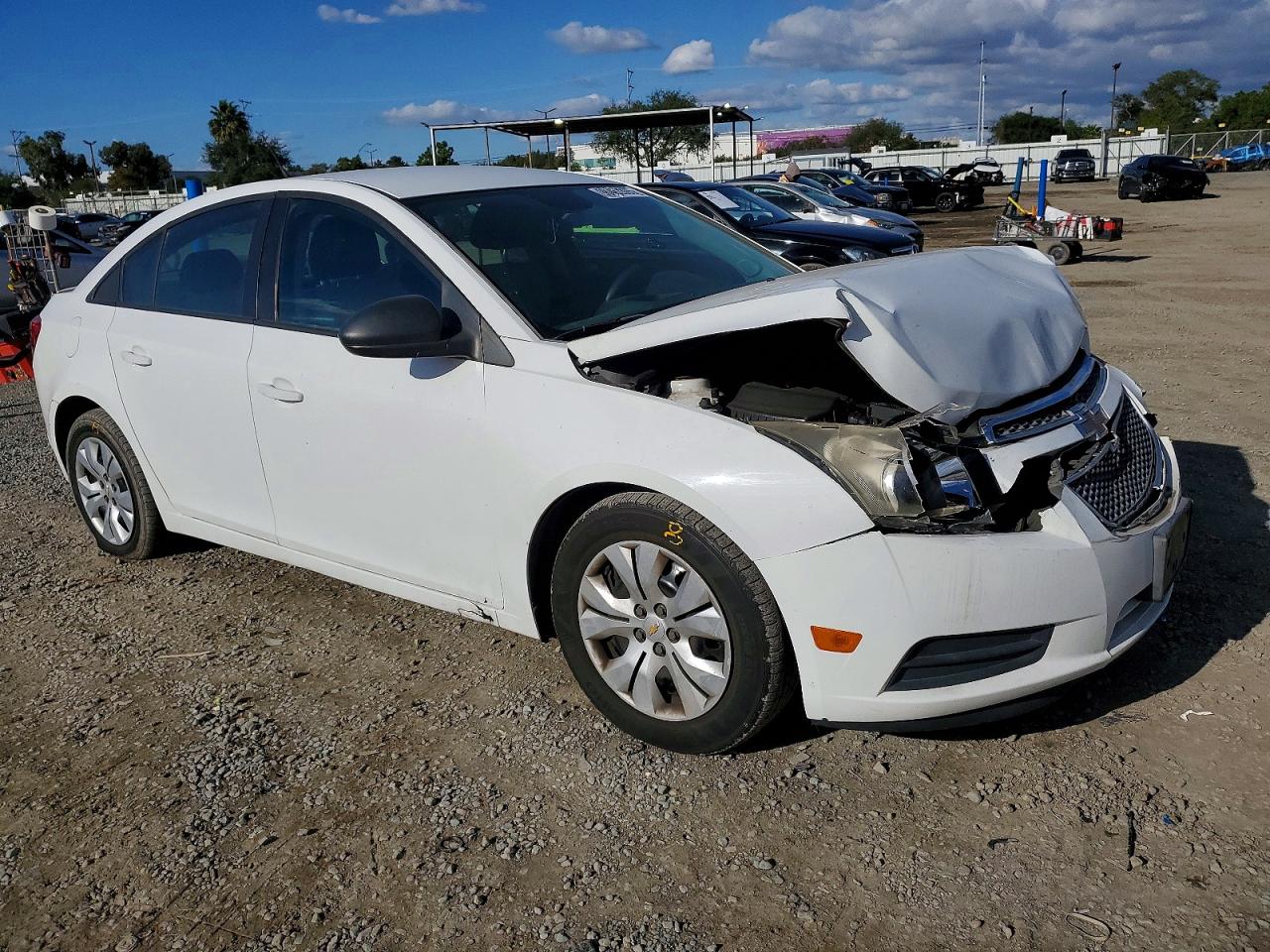 2013 CHEVROLET CRUZE LS photo 10