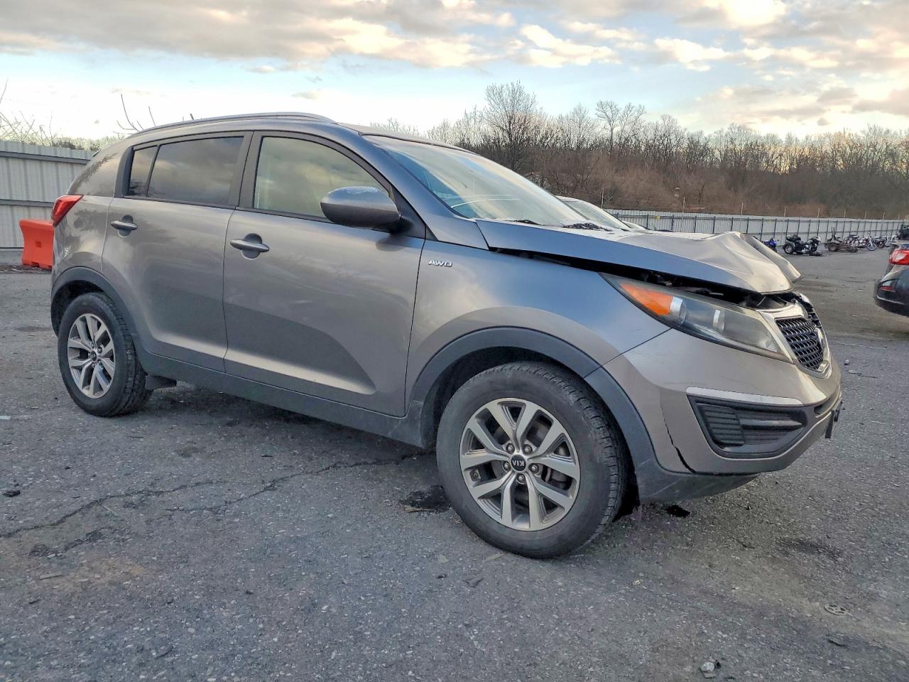 2016 KIA SPORTAGE LX photo 4