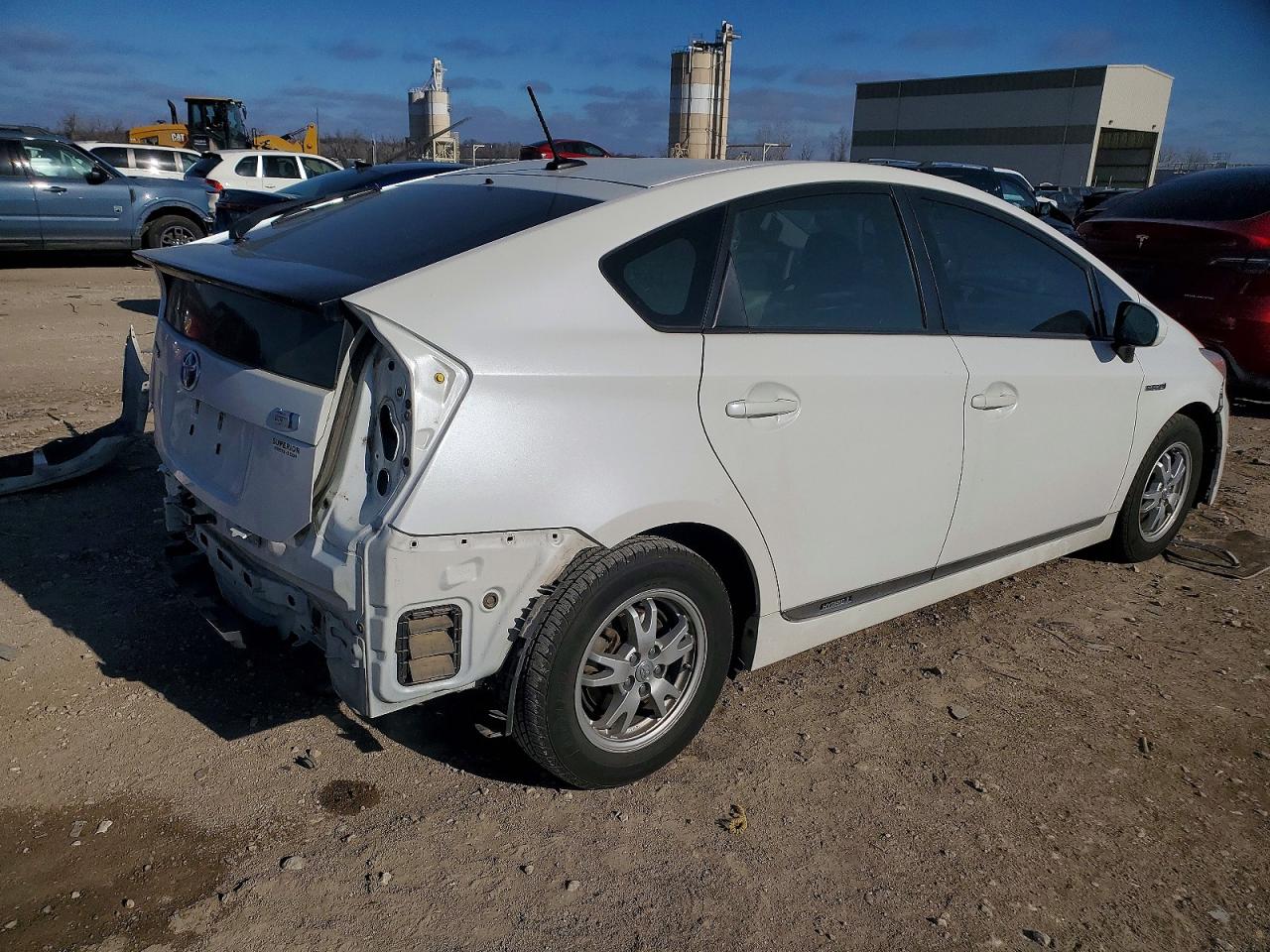 2011 TOYOTA PRIUS photo 3