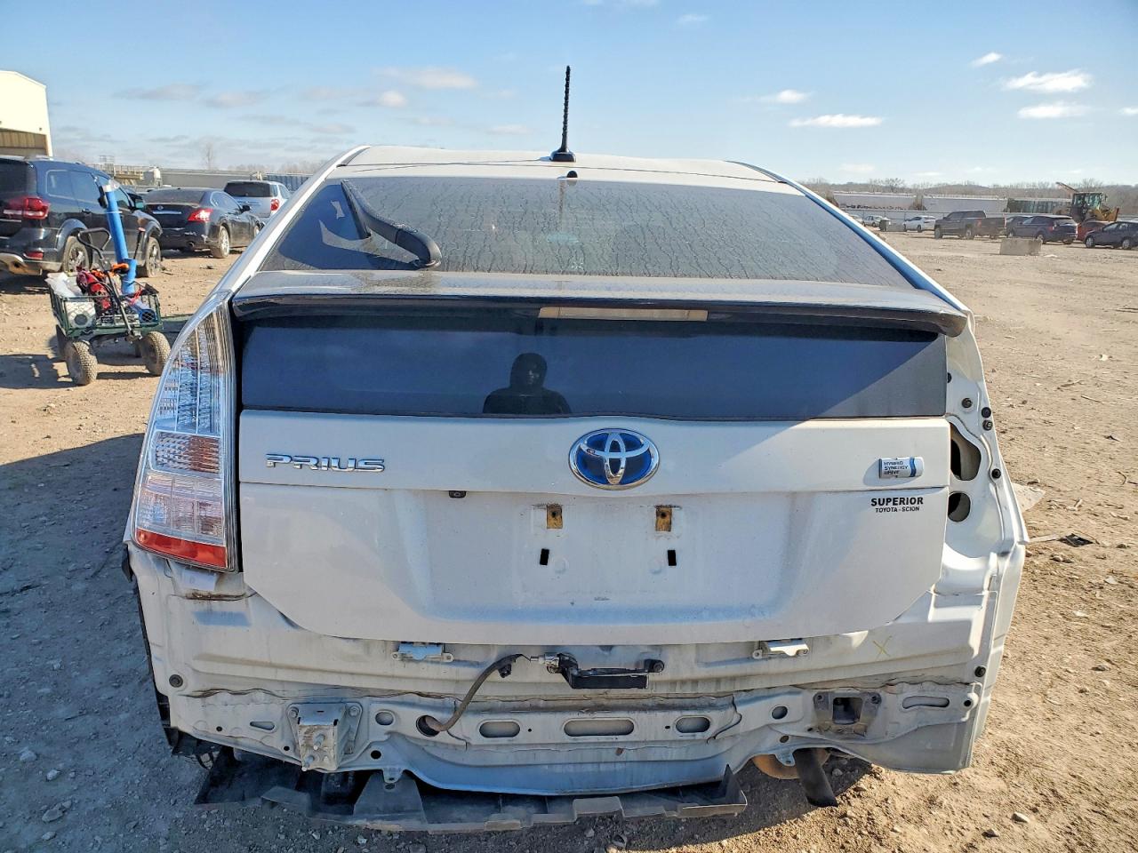 2011 TOYOTA PRIUS photo 6