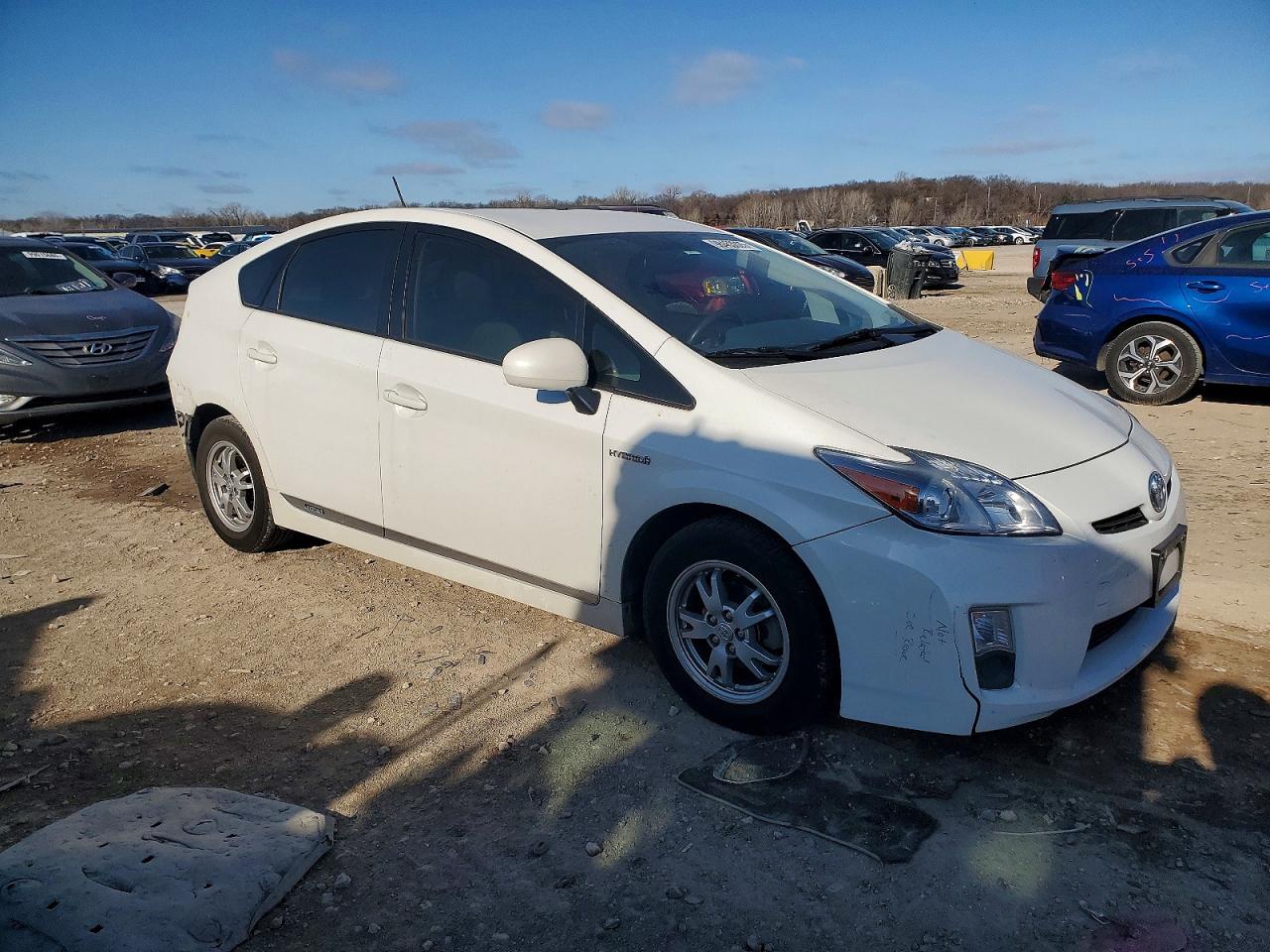 2011 TOYOTA PRIUS photo 4