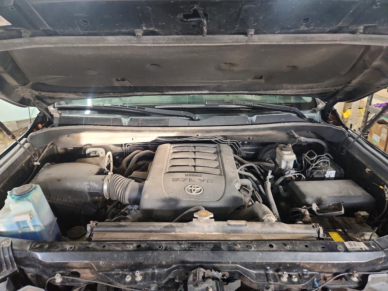 2014 TOYOTA TUNDRA CREWMAX SR5 photo 11